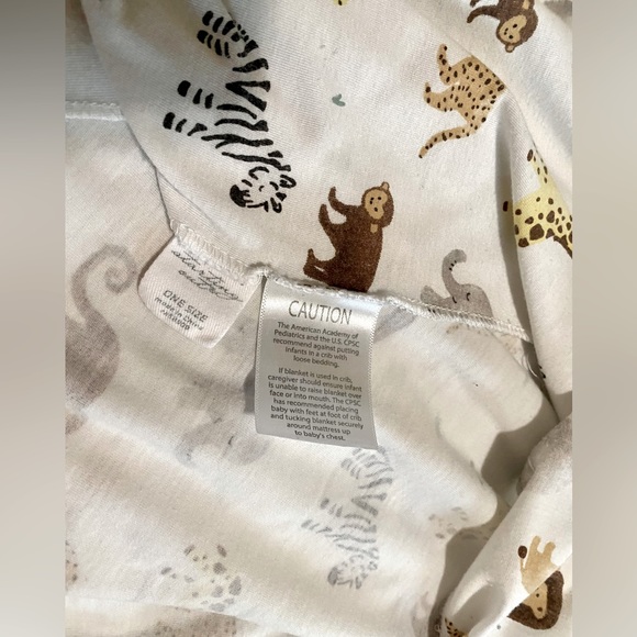 Starting Out Jungle Animal Swaddle Blanket - Picture 4 of 4